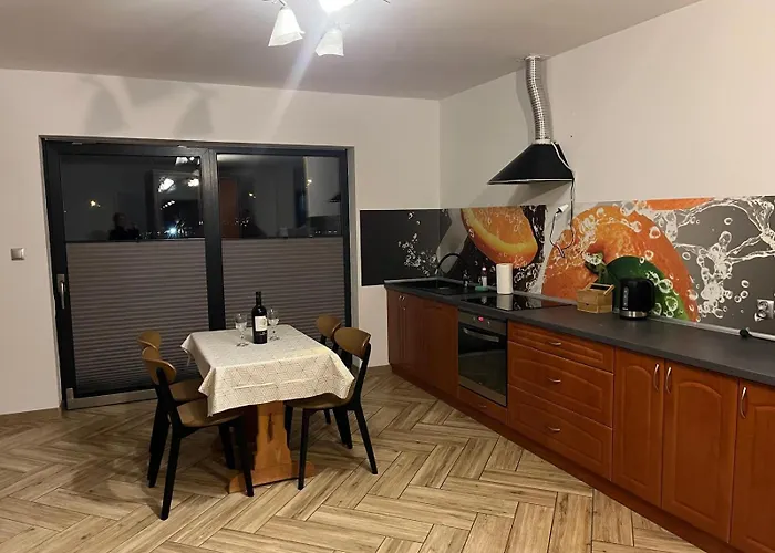 Gorska Przystan בית אירוח אוסטראון